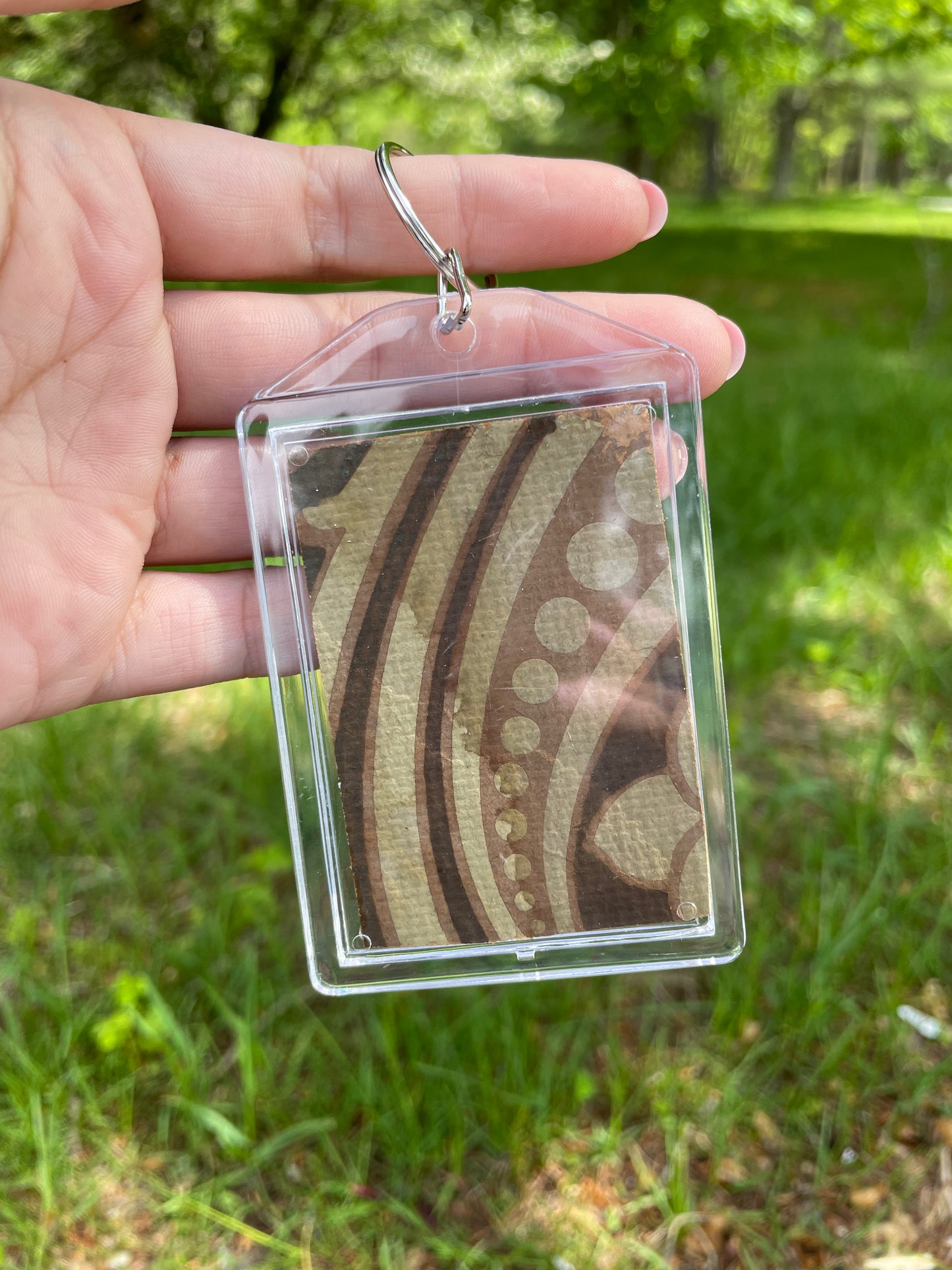 Antique Brown Wallpaper Keychain